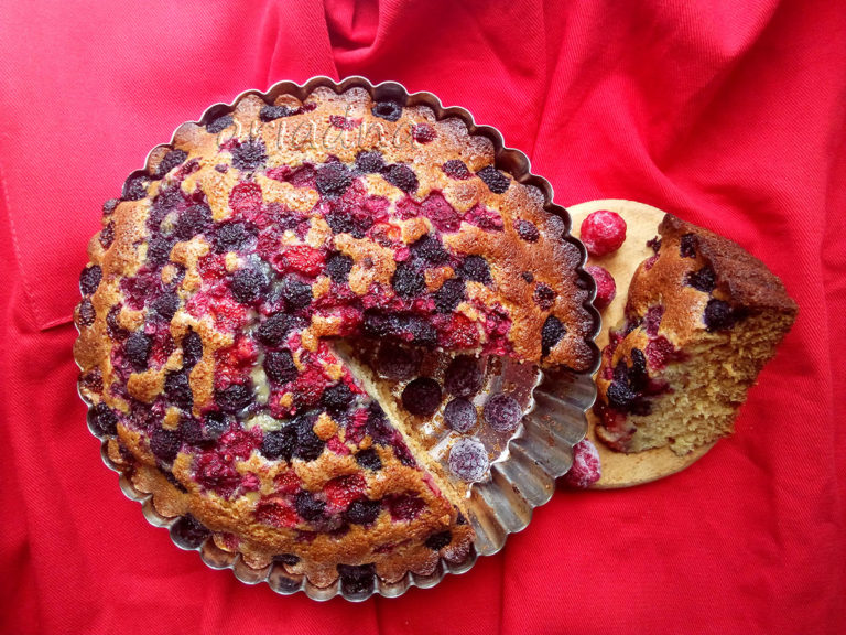 Медовый пирог «Лесные ягоды»