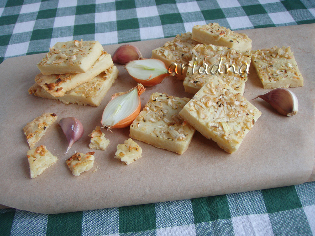 Луковое печенье